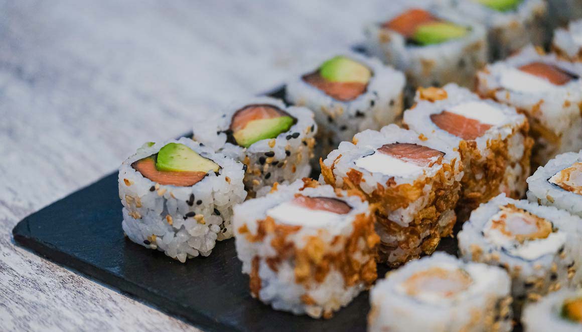 https://www.bamboosushi.fr/images/home-img1.jpg